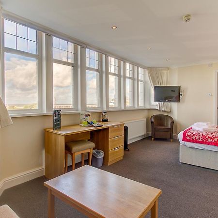 New Boston Guest Accommodation フリートウッド エクステリア 写真